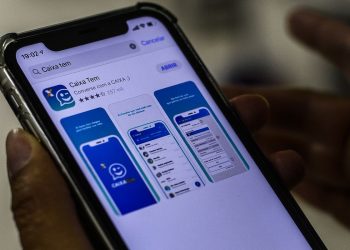 Nascidos em março podem atualizar dados no Caixa Tem