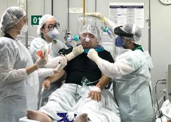 UPAs estaduais iniciam tratamento com capacete Elmo em pacientes com Covid-19