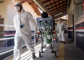 Mato Grosso anuncia colapso e pede socorro, mas estados dizem que não têm vaga para ajudar