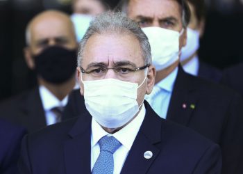Marcelo Queiroga diz que meta do governo é vacinar 1 milhão por dia