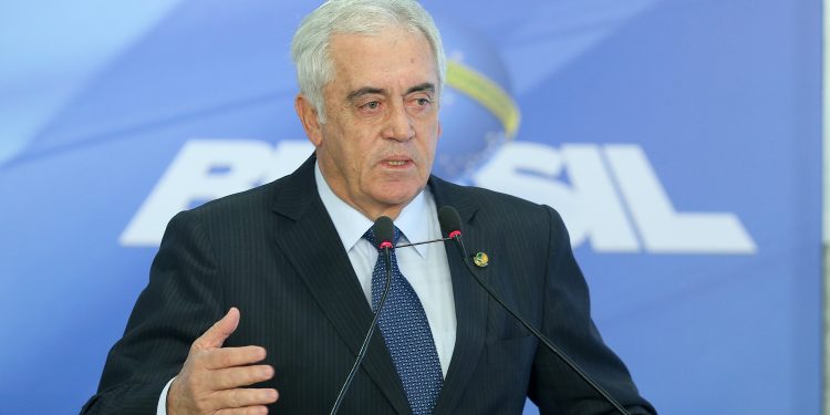CPI da Covid não será comissão de condenação de Bolsonaro, diz senador que vai presidir 1ª reunião
