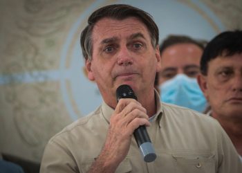 Militares reclamam de fala de Bolsonaro sobre usar Exército contra restrições