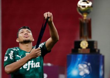 Palmeiras volta a falhar nos pênaltis e perde Recopa para Defensa y Justicia