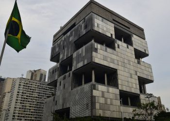 Petrobras conclui venda de participação em parque eólico no Nordeste
