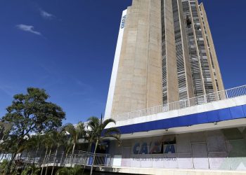 Caixa paga auxílio emergencial a nascidos em julho