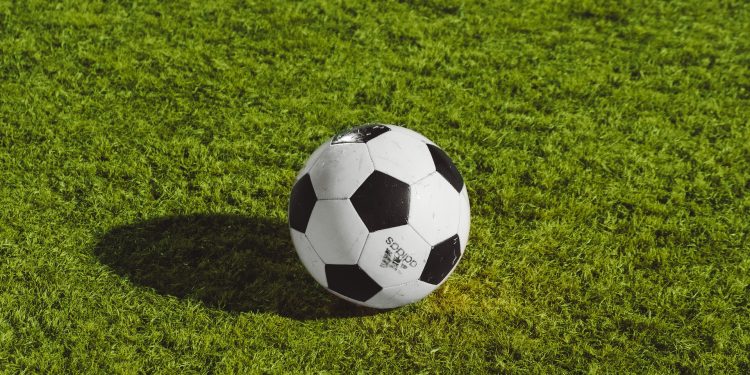 25 atletas de Aracati são contemplados com Bolsa Esporte do Governo do Estado