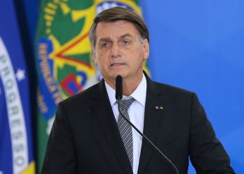 Bolsonaro participa de cúpula virtual sobre clima
