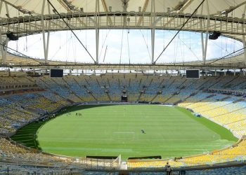 Flamengo e Volta Redonda duelam para levar a Taça Guanabara