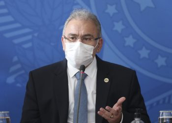 Com a participação do setor privado dá para acelerar a vacinação, diz ministro da Saúde