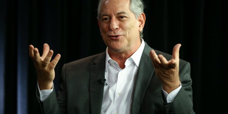 Ciro acena a mercado e inclui economista liberal em equipe de pré-campanha para 2022