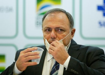 AGU pede ao Supremo para Pazuello poder ficar em silêncio em depoimento à CPI da Covid
