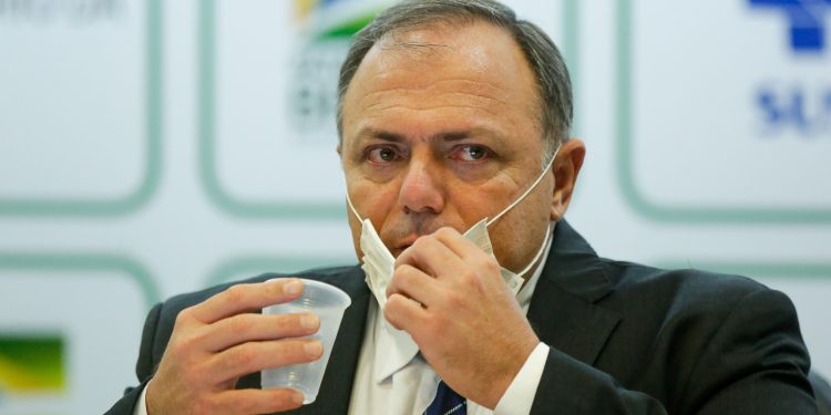 AGU pede ao Supremo para Pazuello poder ficar em silêncio em depoimento à CPI da Covid