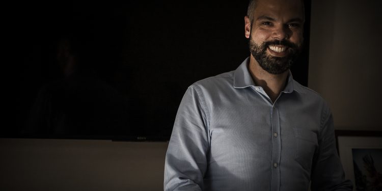 Prefeito Bruno Covas, político moderado que confrontou autoritarismo, morre aos 41 em SP