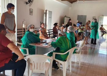 Terceira fase de vacinação contra a Covid no Ceará exige atestado médico