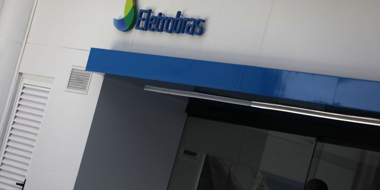 MP da privatização da Eletrobras será votada amanhã, diz Lira