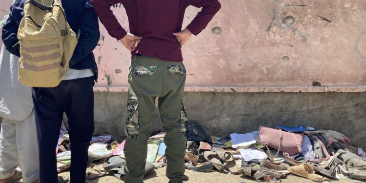 Pelo menos de 58 pessoas morreram em atentado em escola em Cabul