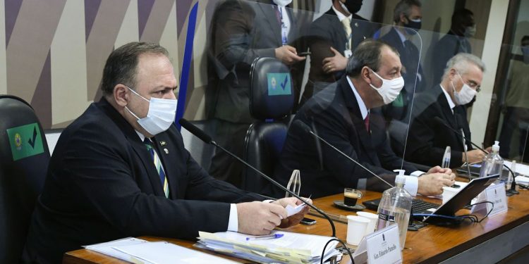 Presidente da CPI da Covid afirma que Pazuello deve ser reconvocado