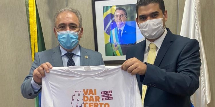 Prefeito de Redenção é recebido pelo Ministro da Saúde em Brasília