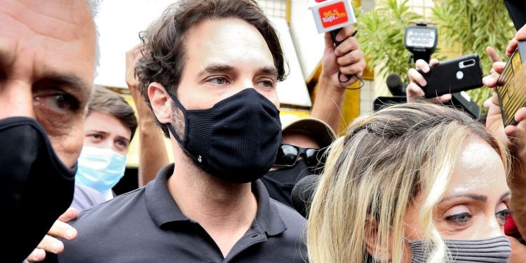 Polícia indicia Dr. Jairinho e Monique pela morte de Henry