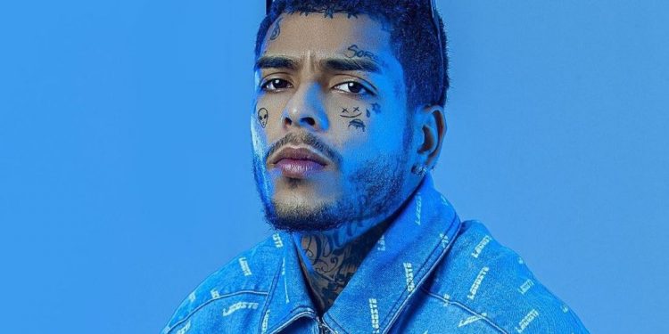 Polícia investiga possível tentativa de MC Kevin pular em piscina de hotel