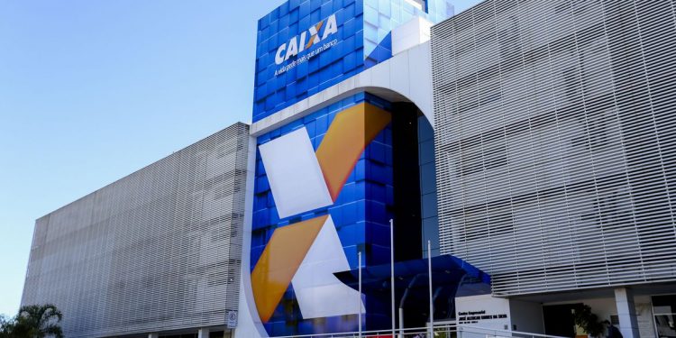 Caixa paga hoje auxílio emergencial a nascidos em junho