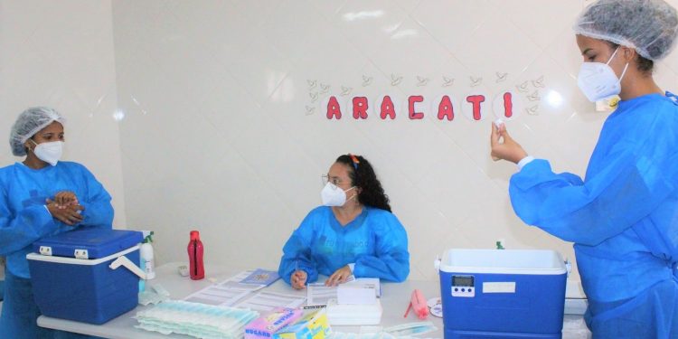 Aracati inicia vacinação contra a Covid em grávidas e puérperas nesta quarta (12)