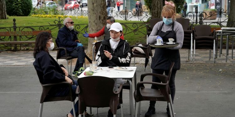 Espanha retira obrigação de máscaras daqui a uma semana