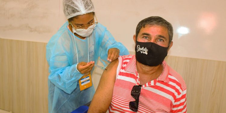 Aracati bate recorde de vacinação contra Covid-19 no último final de semana