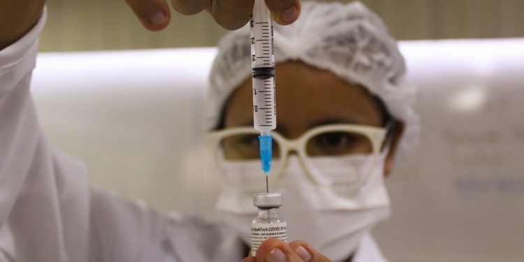 Aracati vacina contra a Covid público de 39 a 42 anos, grávidas e puérperas nesta sexta (02)