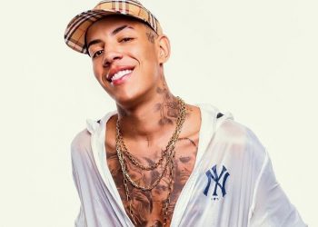 MC Don Juan diz que sofre preconceito mesmo rico e no topo das paradas