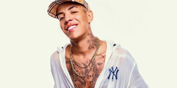 MC Don Juan diz que sofre preconceito mesmo rico e no topo das paradas