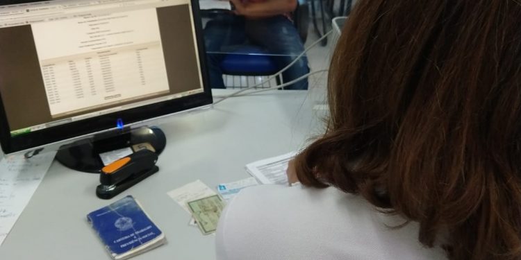 Ceará: pedidos de seguro desemprego caem 53% em maio