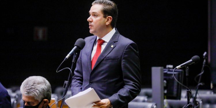 PL permite a movimentação da conta vinculada no FGTS como garantia em contrato de aluguel residencial