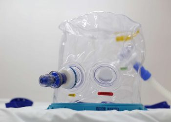 Presente em quase todo o Brasil, capacete Elmo já tratou quase 3 mil cearenses na rede pública em seis meses