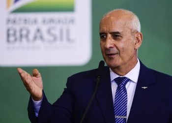 Ministro diz que Copa América no Brasil ainda está em negociação