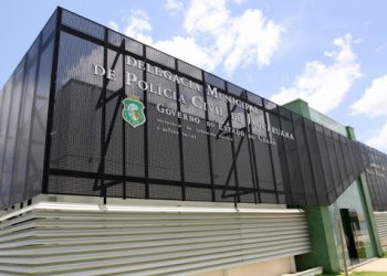 Jaguaruana: três suspeitos, incluindo advogado, foram presos por supostamente atuarem em conjunto aplicando golpes contra pessoas vulneráveis