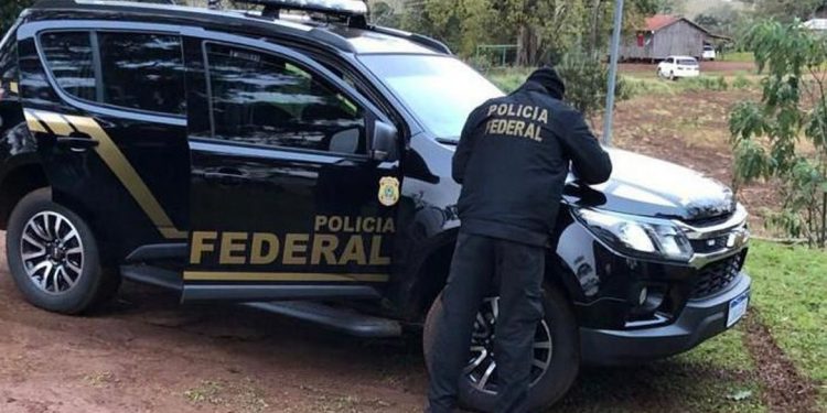 Operação policial combate fraudes contra benefícios emergenciais