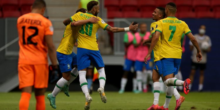 Copa América trouxe nova variante do coronavírus para o Brasil