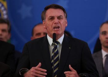 Caguei para a CPI, não vou responder nada, diz Bolsonaro sobre carta de senadores