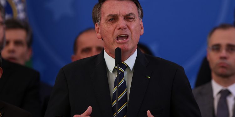 Caguei para a CPI, não vou responder nada, diz Bolsonaro sobre carta de senadores