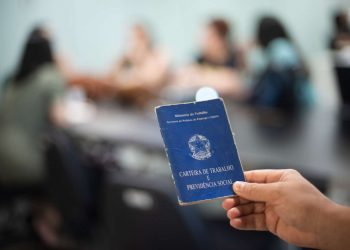 Ceará é destaque na geração de emprego formal no Nordeste