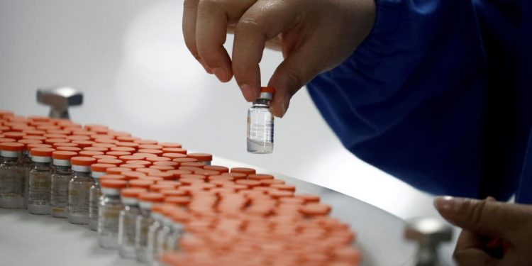 Butantan pede autorização à Anvisa para aplicar CoronaVac em crianças