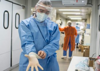 “Pandemia – acesso restrito”: série documental revela atuação de profissionais da Saúde contra a Covid-19 no Ceará