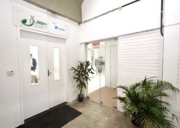 Uece publica artigo em revista internacional sobre prevalência da Covid-19 em crianças