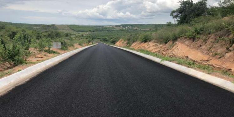Trânsito entre Ceará e Paraíba é facilitado pela nova pavimentação da CE-397, em Mauriti