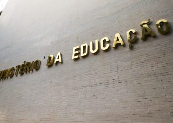 MEC abre novas vagas em curso para professor de alfabetização