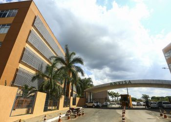 Covid-19: Anvisa autoriza novo estudo para desenvolvimento de vacina