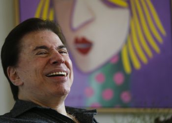Silvio Santos é internado com Covid em São Paulo