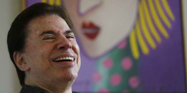 Silvio Santos é internado com Covid em São Paulo