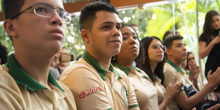 Inscrições abertas para o curso de Auxiliar de Linha de Produção do Jovem Aprendiz em Aracati